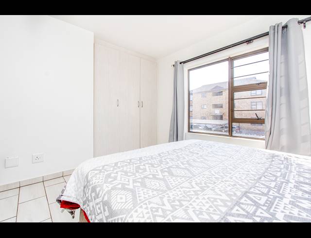 2 BEDROOM APARTMENT FOR SALE IN HONEYDEW